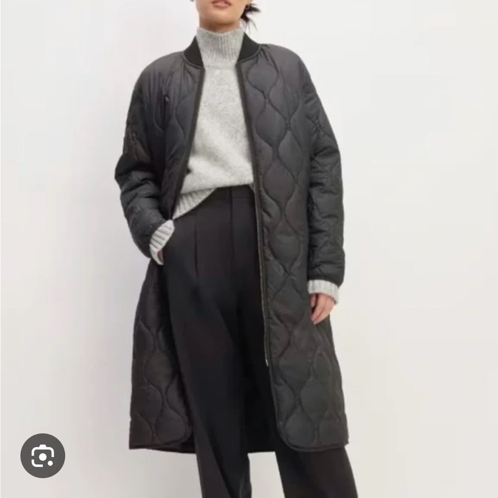Everlane Black Renew Quilted Liner Jacket with Diamond Quilting